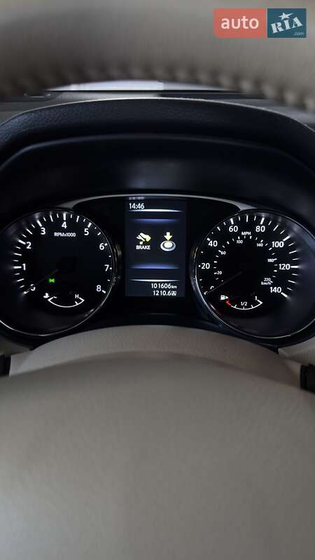 Позашляховик / Кросовер Nissan Rogue 2014 в Харкові