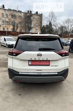 Внедорожник / Кроссовер Nissan Rogue 2021 в Львове