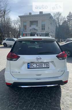 Позашляховик / Кросовер Nissan Rogue 2019 в Львові