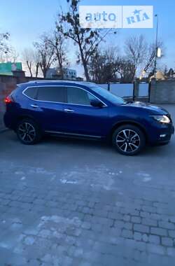 Внедорожник / Кроссовер Nissan Rogue 2019 в Ровно