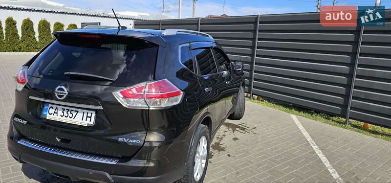 Внедорожник / Кроссовер Nissan Rogue 2014 в Черкассах