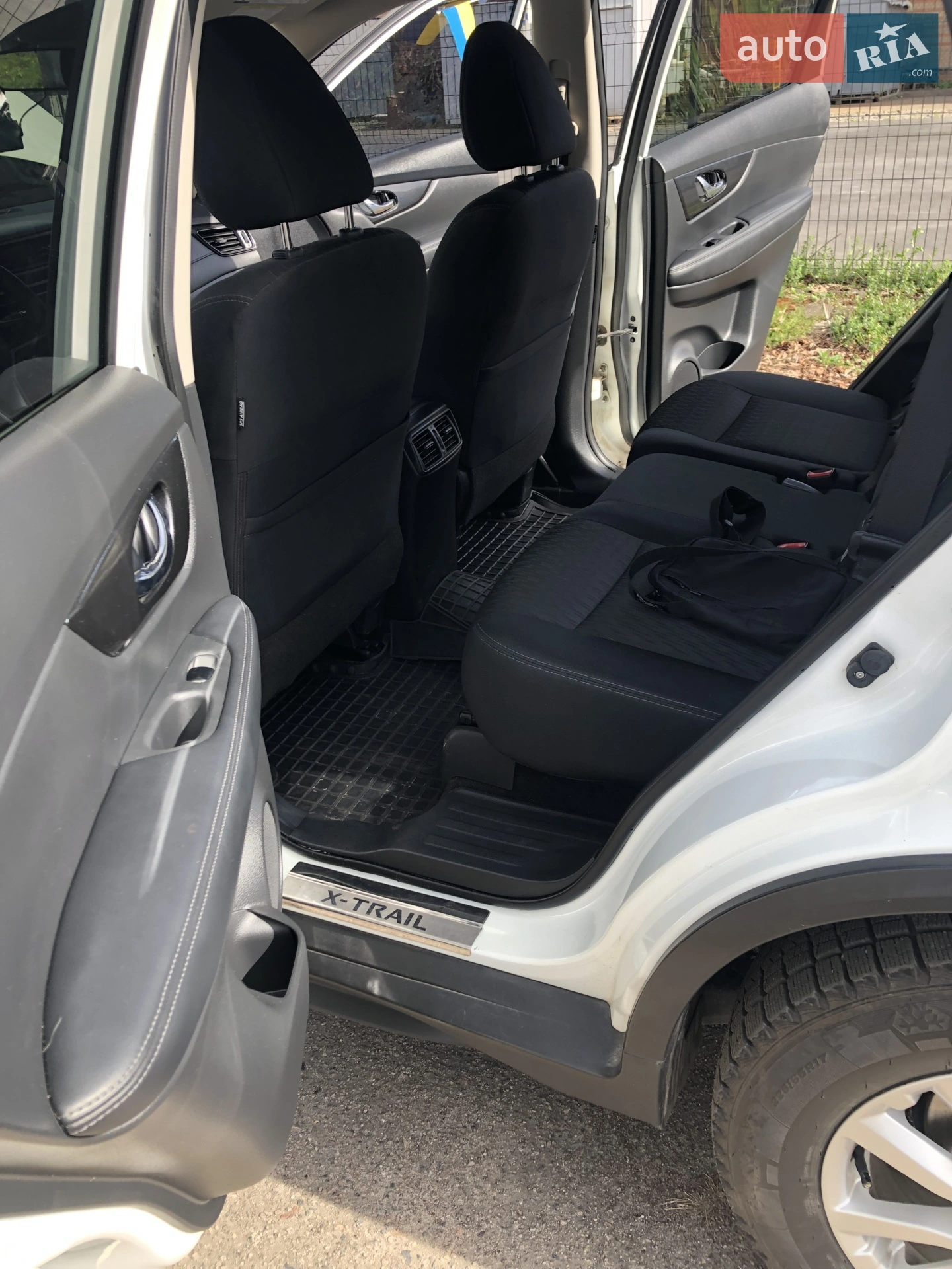 2017 Nissan Rogue - мініатюра 18