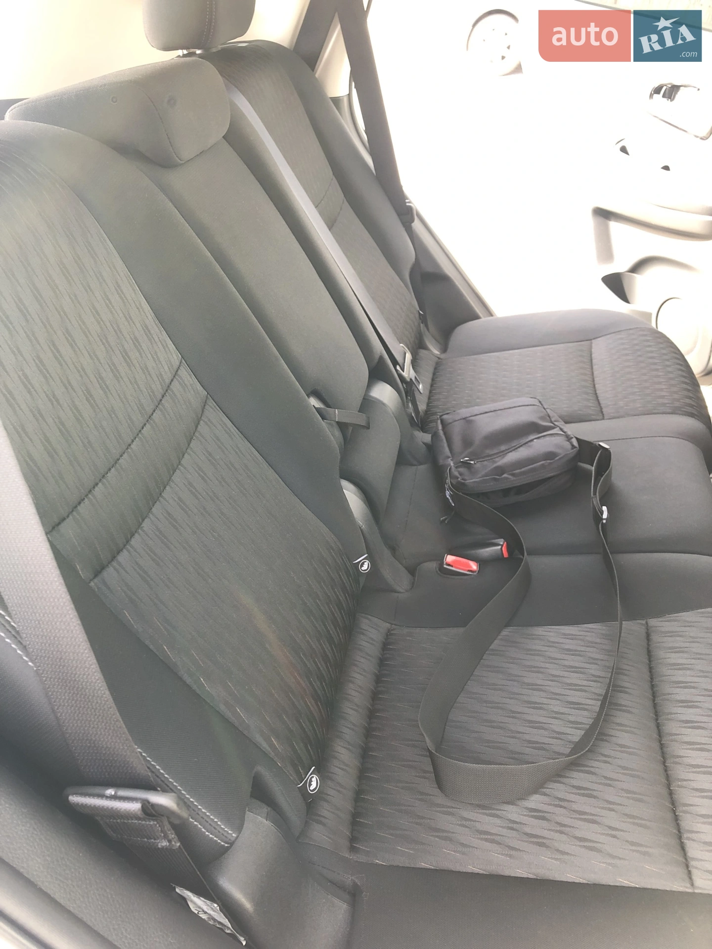 2017 Nissan Rogue - мініатюра 32