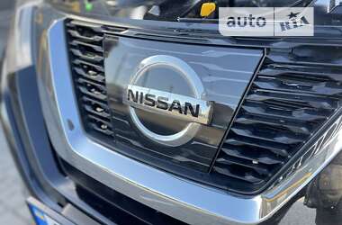 Позашляховик / Кросовер Nissan Rogue 2017 в Дніпрі