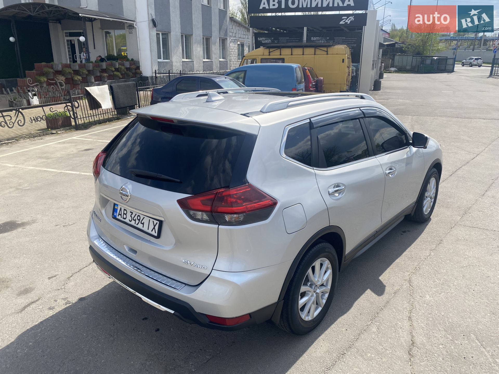 2018 Nissan Rogue - мініатюра 10