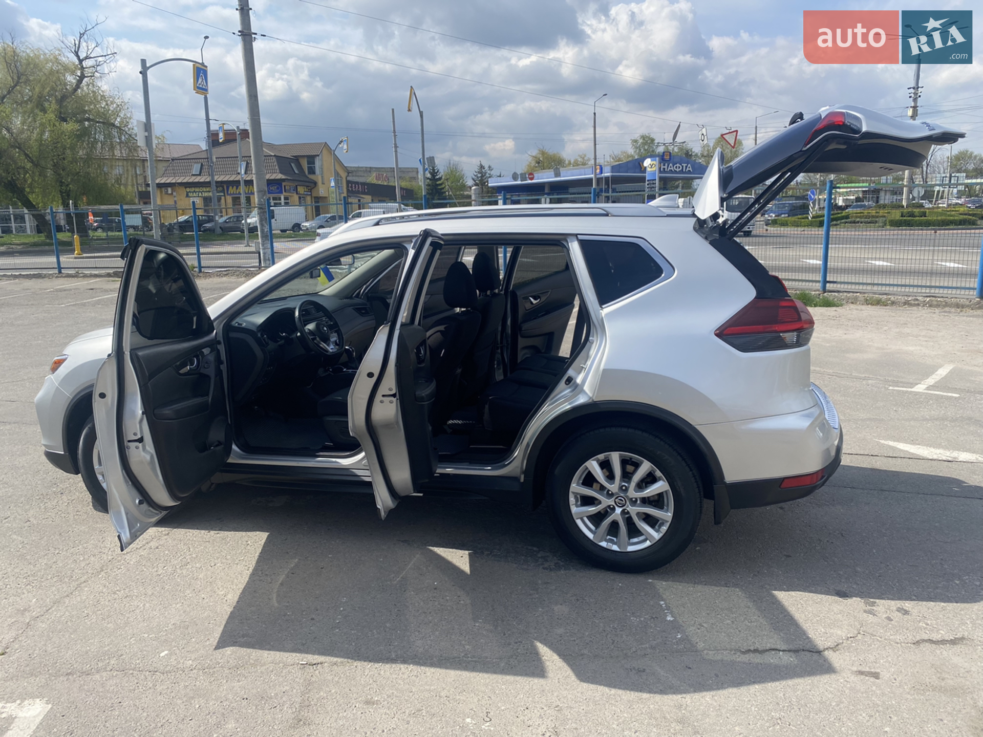 2018 Nissan Rogue - мініатюра 28