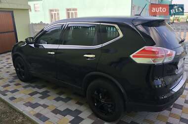 Внедорожник / Кроссовер Nissan Rogue 2015 в Ивано-Франковске