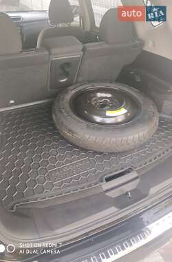 Внедорожник / Кроссовер Nissan Rogue 2015 в Ивано-Франковске