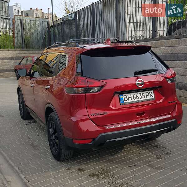 Внедорожник / Кроссовер Nissan Rogue 2018 в Одессе