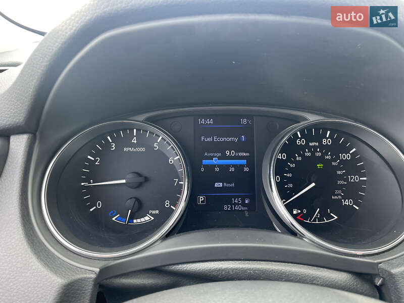 Позашляховик / Кросовер Nissan Rogue 2018 в Одесі