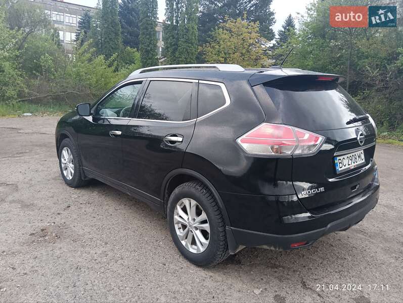 Позашляховик / Кросовер Nissan Rogue 2013 в Новому Розділі