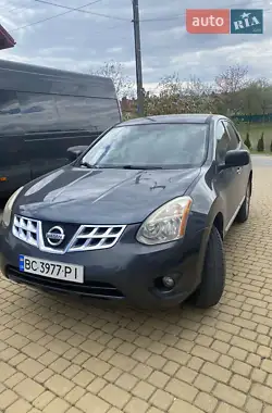 Nissan Rogue 2011