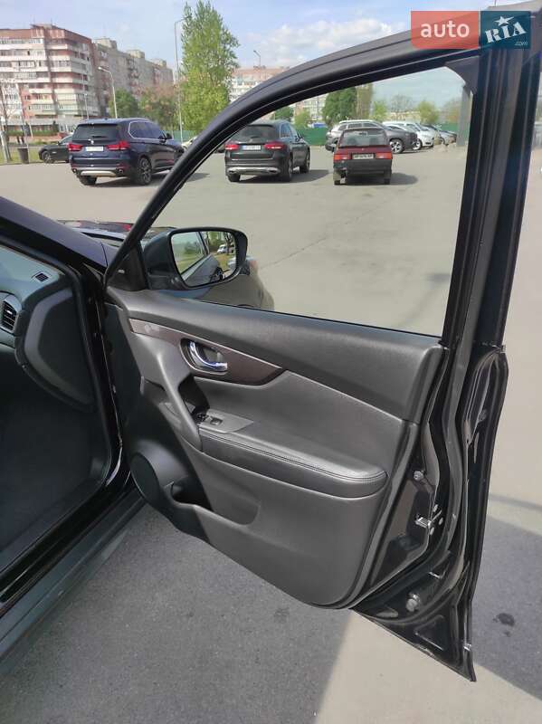 Позашляховик / Кросовер Nissan Rogue 2018 в Запоріжжі фото 21 Позашляховик / Кросовер Nissan Rogue 2018 в Запоріжжі