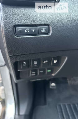 Позашляховик / Кросовер Nissan Rogue 2019 в Запоріжжі