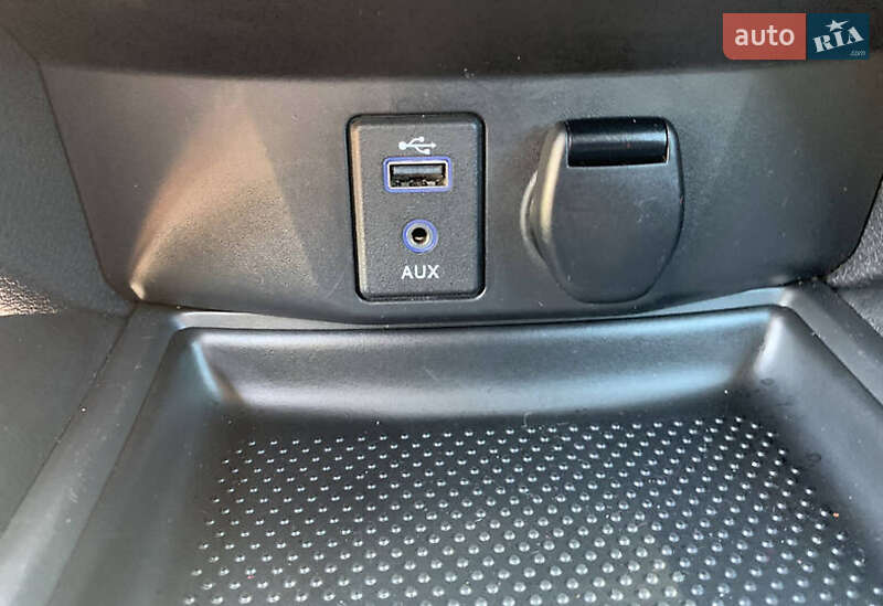 Внедорожник / Кроссовер Nissan Rogue 2017 в Ивано-Франковске