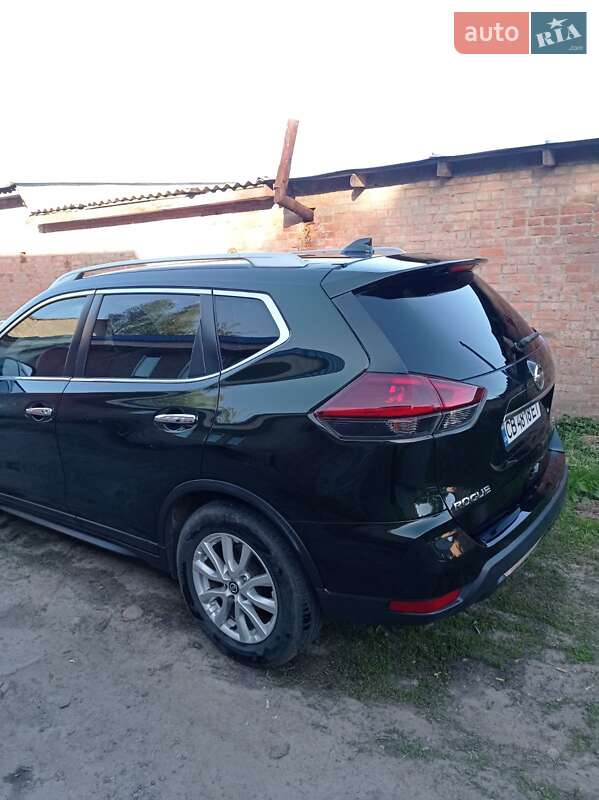 Внедорожник / Кроссовер Nissan Rogue 2017 в Прилуках