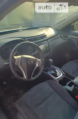 Nissan Rogue 2016
