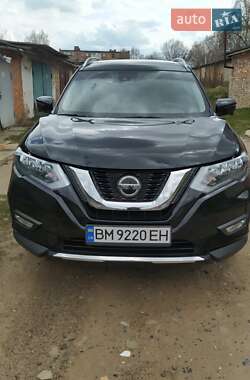 Внедорожник / Кроссовер Nissan Rogue 2018 в 