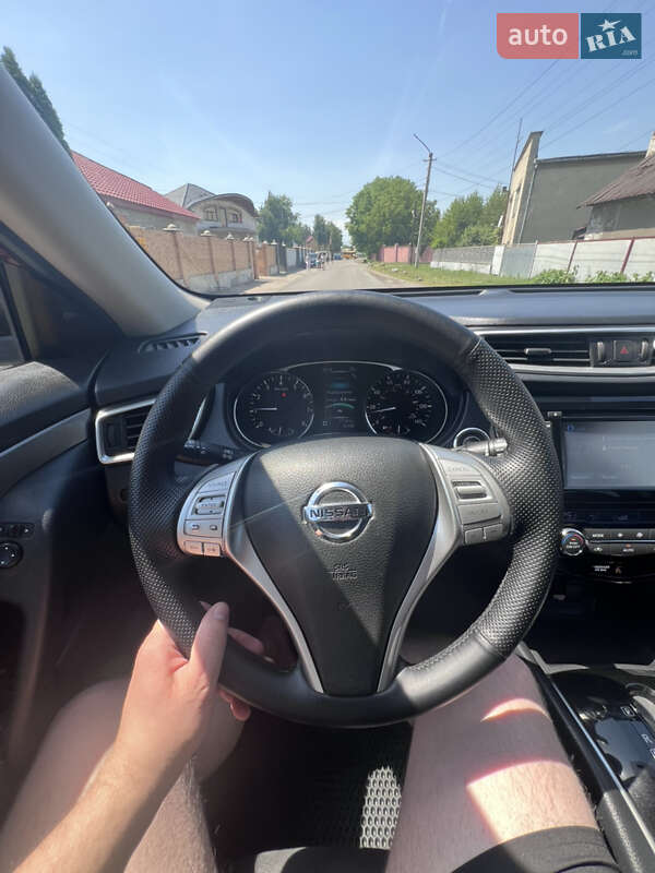 Позашляховик / Кросовер Nissan Rogue 2016 в Ужгороді фото 10 Позашляховик / Кросовер Nissan Rogue 2016 в Ужгороді