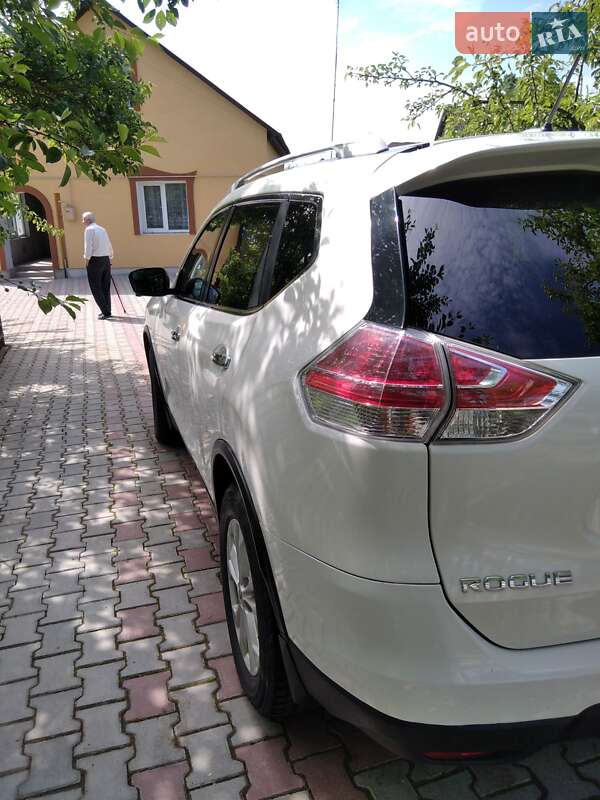 Позашляховик / Кросовер Nissan Rogue 2015 в Тернополі