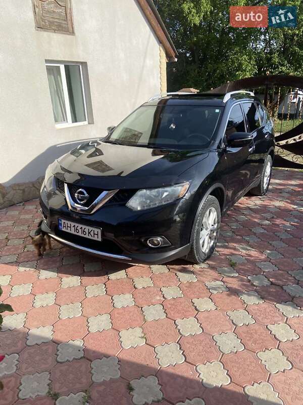 Позашляховик / Кросовер Nissan Rogue 2015 в Шаргороді