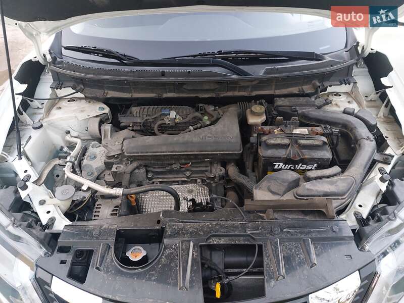 Внедорожник / Кроссовер Nissan Rogue 2017 в Ковеле