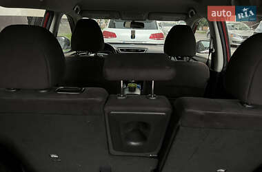 Внедорожник / Кроссовер Nissan Rogue 2015 в 