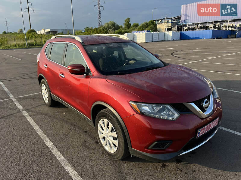 Позашляховик / Кросовер Nissan Rogue 2015 в Рівному
