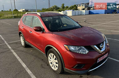 Внедорожник / Кроссовер Nissan Rogue 2015 в 