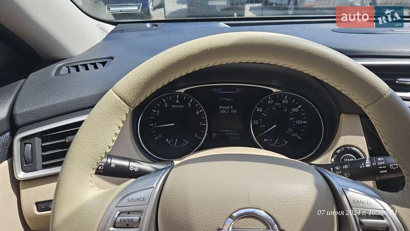 Внедорожник / Кроссовер Nissan Rogue 2014 в Виннице