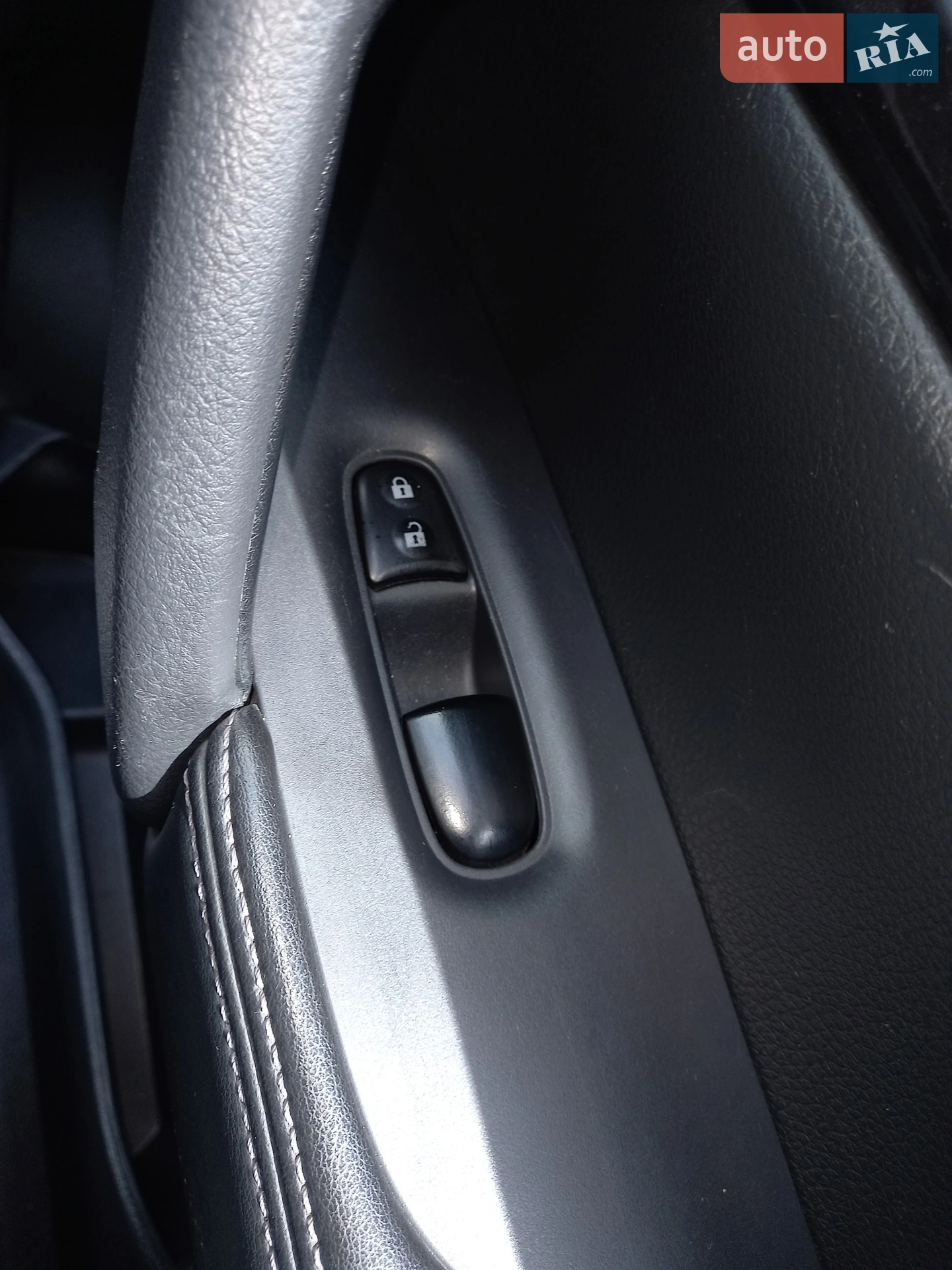 2018 Nissan Rogue - мініатюра 18