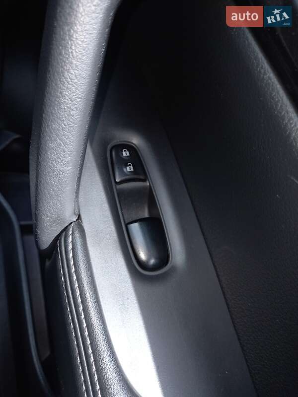 Внедорожник / Кроссовер Nissan Rogue 2018 в Одессе фото 18 Внедорожник / Кроссовер Nissan Rogue 2018 в Одессе