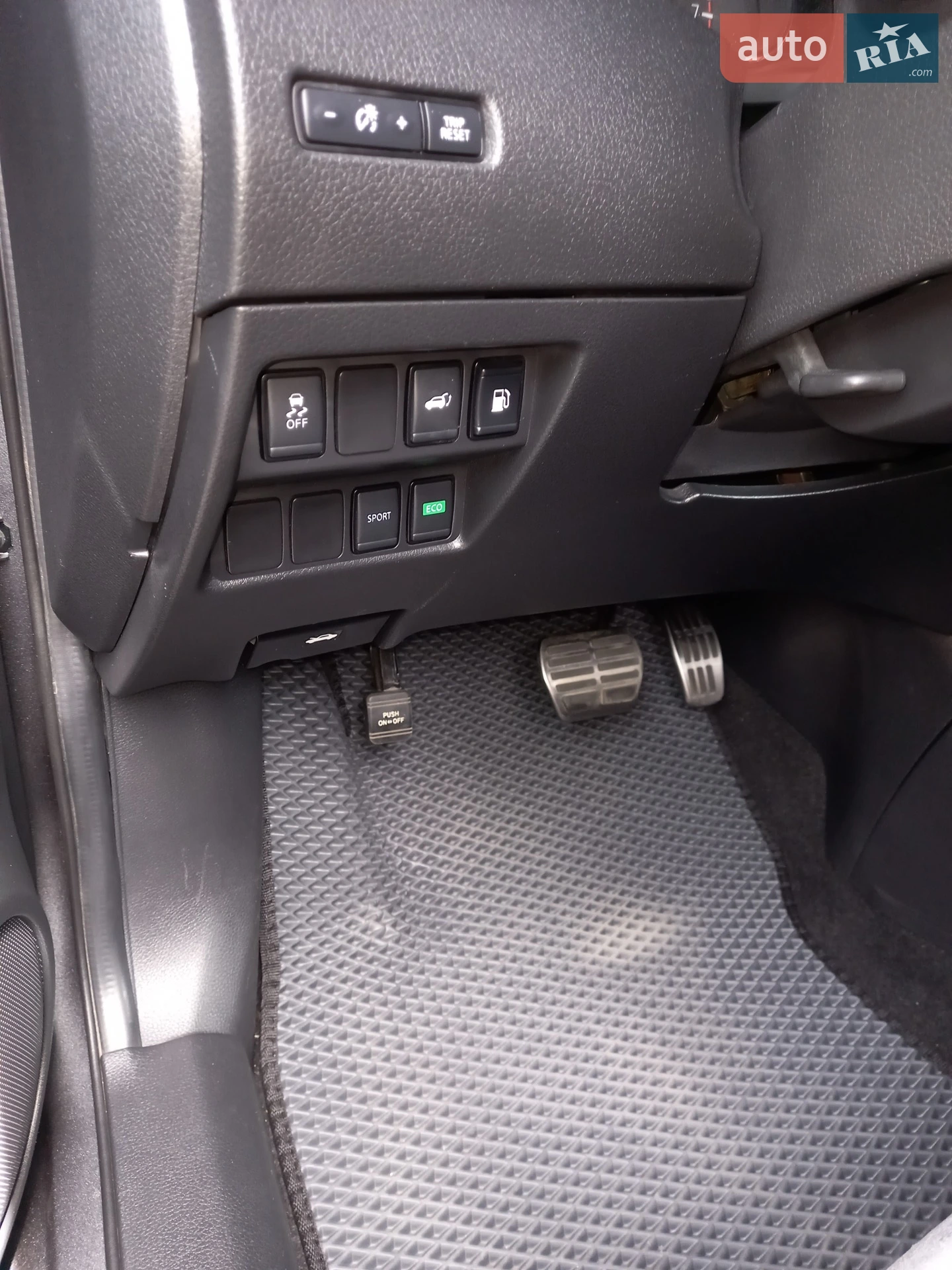 2018 Nissan Rogue - мініатюра 20