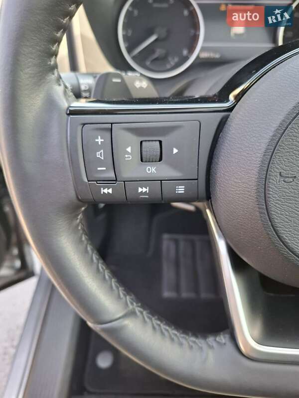 Позашляховик / Кросовер Nissan Rogue 2021 в Дніпрі