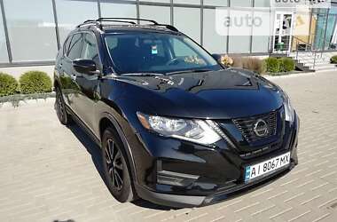 Позашляховик / Кросовер Nissan Rogue 2017 в Києві