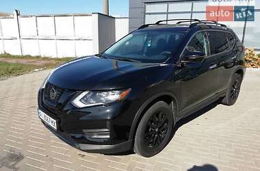 Внедорожник / Кроссовер Nissan Rogue 2017 в Киеве