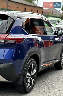 Позашляховик / Кросовер Nissan Rogue 2020 в Коростишеві