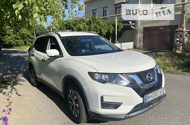 Позашляховик / Кросовер Nissan Rogue 2016 в Одесі