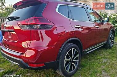 Позашляховик / Кросовер Nissan Rogue 2020 в 