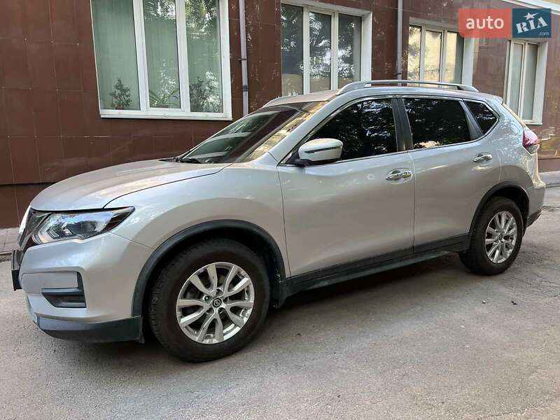 Позашляховик / Кросовер Nissan Rogue 2018 в Вінниці