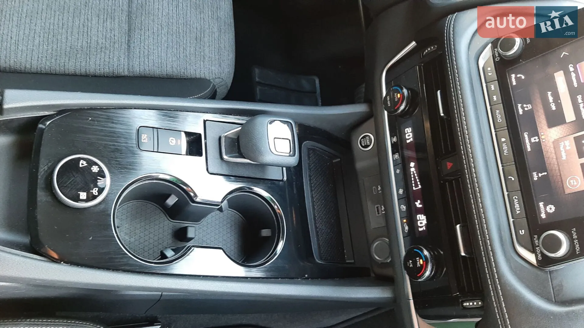 2021 Nissan Rogue - мініатюра 15