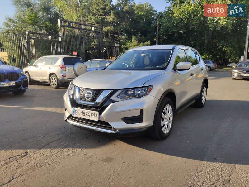 Внедорожник / Кроссовер Nissan Rogue 2017 в Одессе