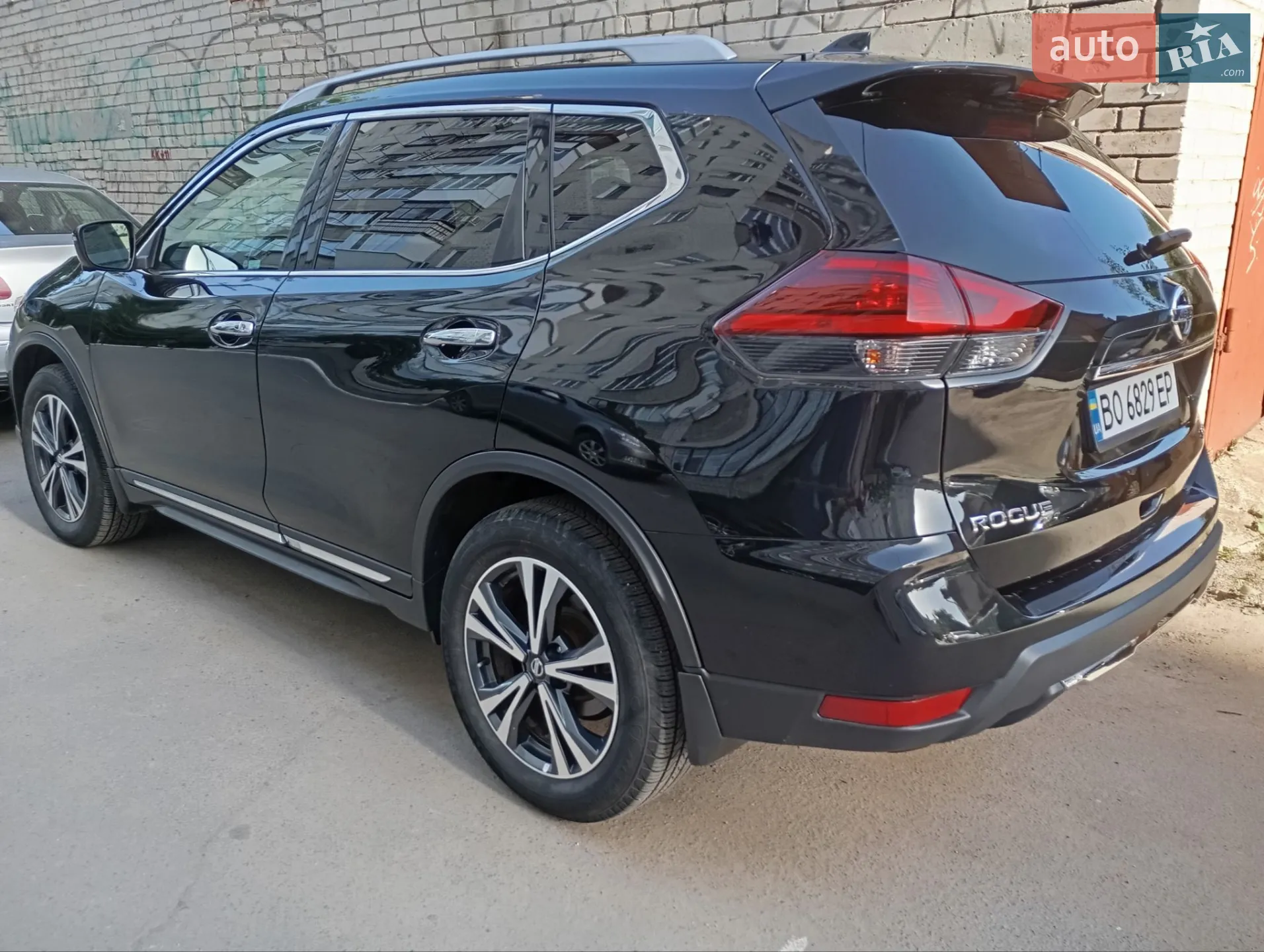 2017 Nissan Rogue - мініатюра 3