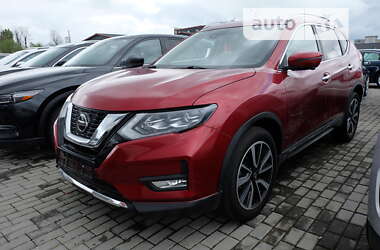 Позашляховик / Кросовер Nissan Rogue 2019 в Львові