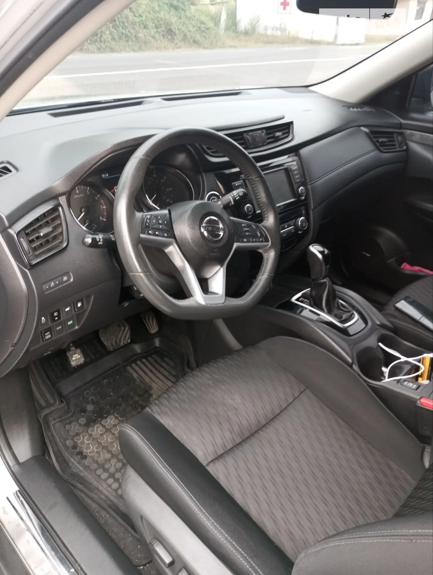 2017 Nissan Rogue - мініатюра 17
