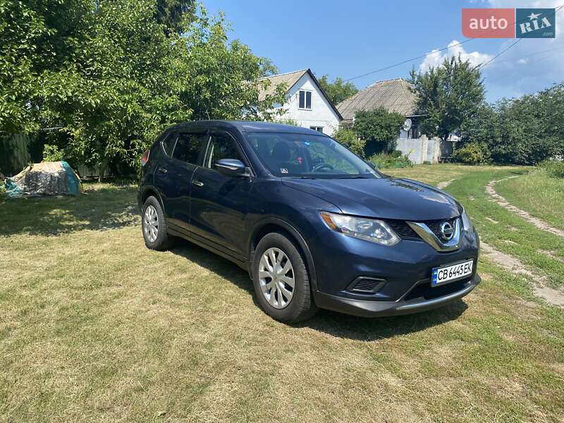 Внедорожник / Кроссовер Nissan Rogue 2015 в Киеве