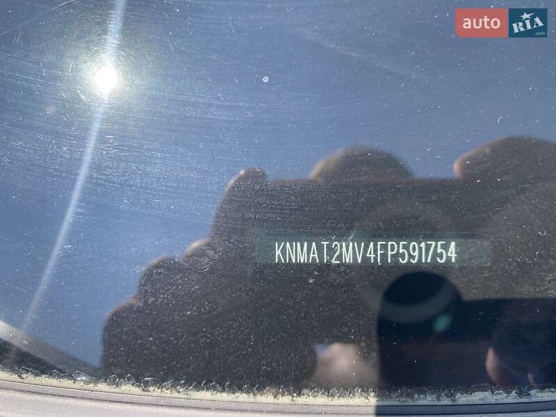 Внедорожник / Кроссовер Nissan Rogue 2015 в Киеве