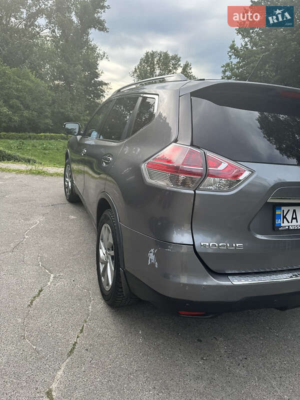 Позашляховик / Кросовер Nissan Rogue 2014 в Києві