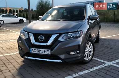 Позашляховик / Кросовер Nissan Rogue 2018 в Луцьку