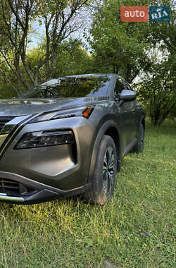 Позашляховик / Кросовер Nissan Rogue 2022 в Хмельницькому